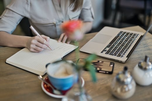 Greyphin-Digital-Marketing-Weekly-Why-consumers-sign-up-for-webinars-2020